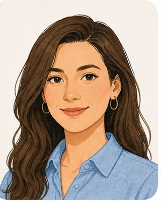 Portrait of Sofia Reyes, Brand & Product Editor